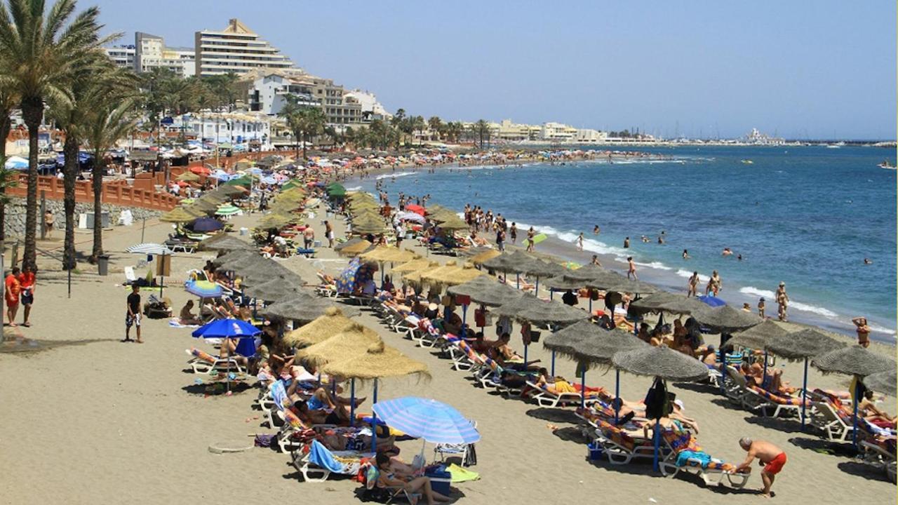 Sunset View Apartment Benalmádena Eksteriør billede